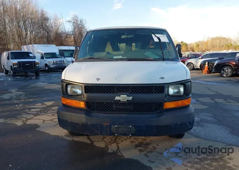 2010 Chevrolet Express 2500 Work Van z USA, uszkodzony, nr VIN 1GCZGFBA2A1179102